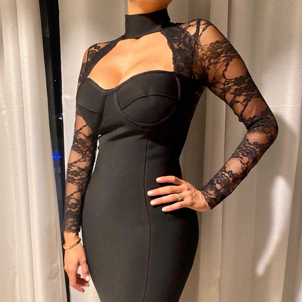 Final Price! Lace sleeves bodycon choker dress